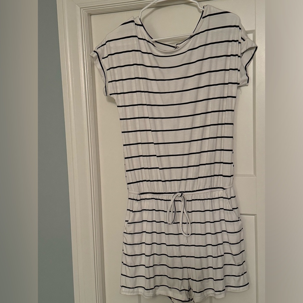 Blue and white striped romper - Large